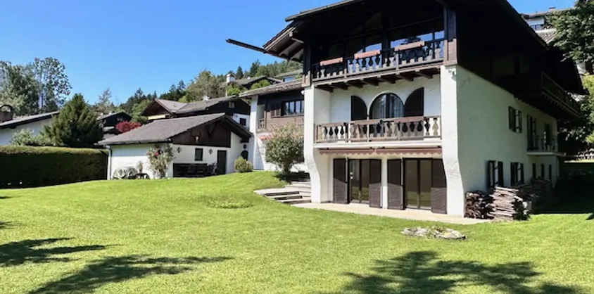 von Poll Immobilien GmbH