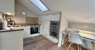von_poll_real_estate_property_25083015_image_0
