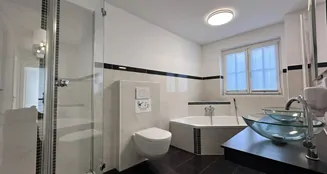 von_poll_real_estate_property_26083001_image_9