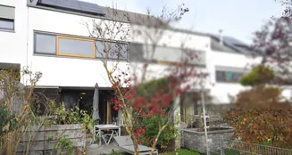 von_poll_real_estate_property_25192052_image_0