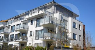 von_poll_real_estate_property_25192030_image_0