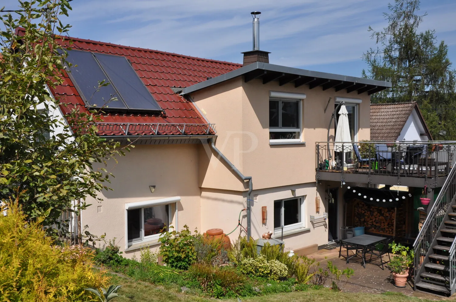 Hausansicht vom Garten