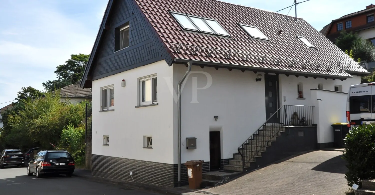 Hausansicht von der Straße