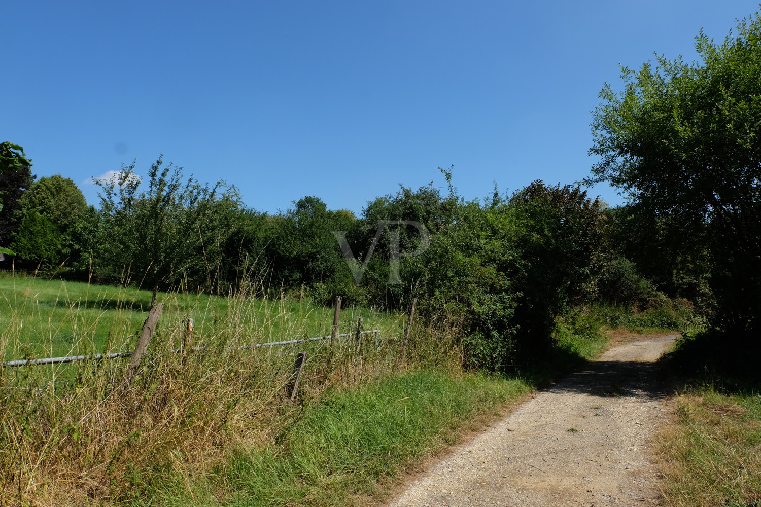 Feld- und Wanderwege keine