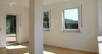 von_poll_real_estate_property_25192035_image_8