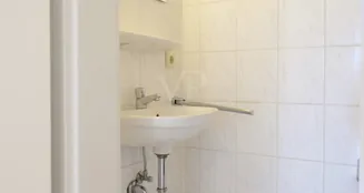 von_poll_real_estate_property_25192035_image_11