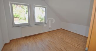 von_poll_real_estate_property_25192044_image_9