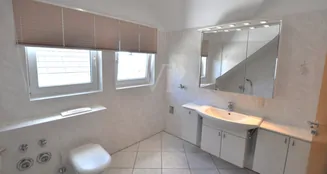 von_poll_real_estate_property_25192044_image_12