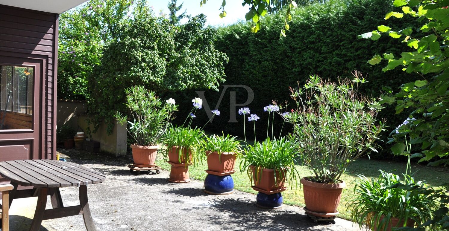 Terrasse unten