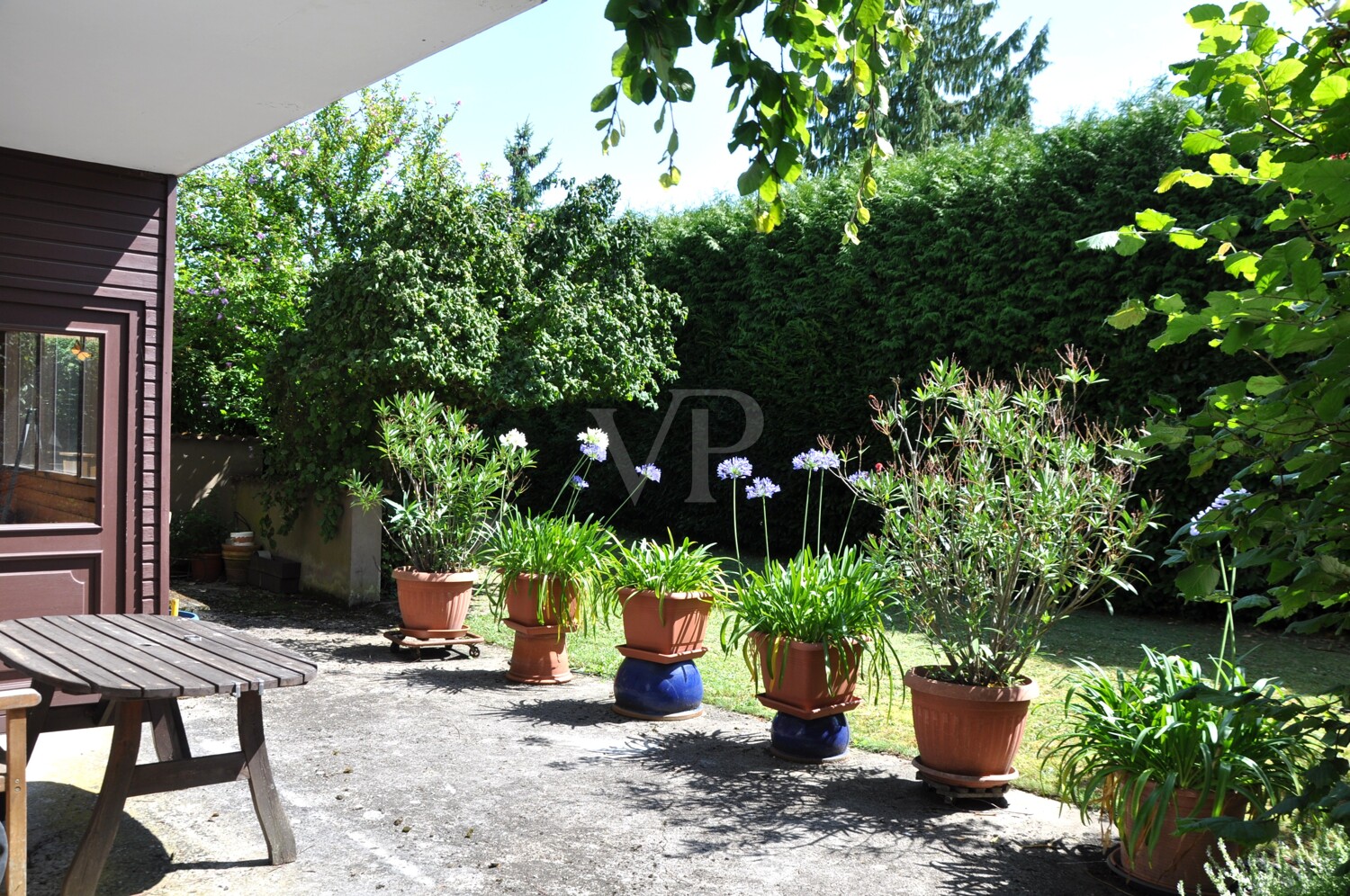 Terrasse unten