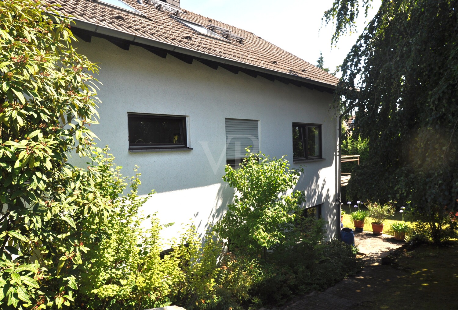 Weg zur Einliegerwohnung