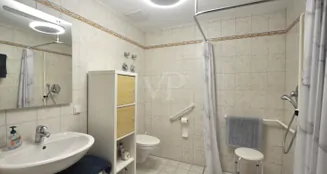 von_poll_real_estate_property_25192041_image_8