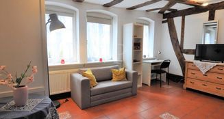 von_poll_real_estate_property_25192039_image_0