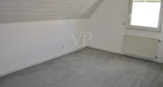 von_poll_real_estate_property_25192047_image_11