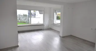 von_poll_real_estate_property_25192047_image_5