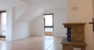 von_poll_real_estate_property_25192054_image_5