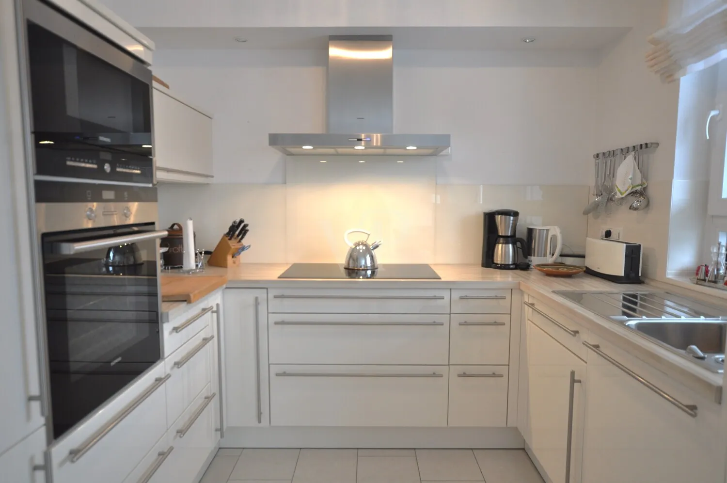 mit hochwertiger Einbaulösung