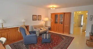 von_poll_real_estate_property_26192005_image_4