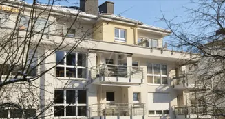 von_poll_real_estate_property_26192005_image_0