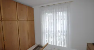 von_poll_real_estate_property_26192005_image_12