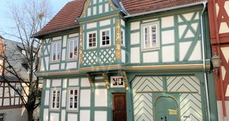 von_poll_real_estate_property_25192046_image_0