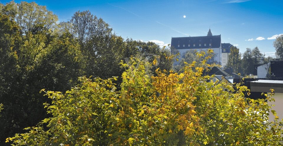 Richtung Schloß