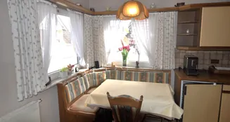 von_poll_real_estate_property_25192050_image_8