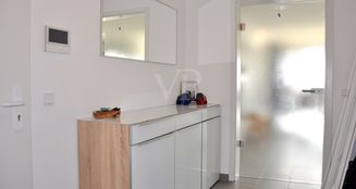 von_poll_real_estate_property_25192051_image_3