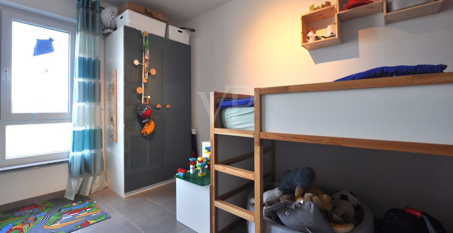 Viel Platz - auch perfekt als  Arbeitszimmer