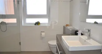 von_poll_real_estate_property_25192051_image_17