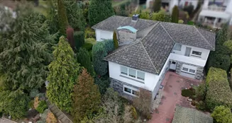 von_poll_real_estate_property_26192001_image_0