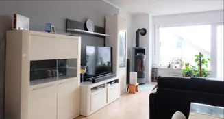 von_poll_real_estate_property_25192055_image_0