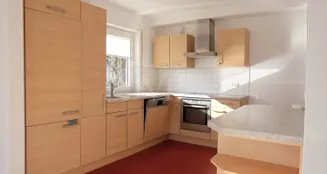 von_poll_real_estate_property_25192055_image_2