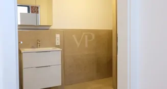 von_poll_real_estate_property_25192056_image_8