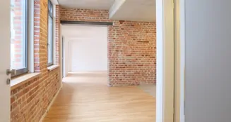 von_poll_real_estate_property_25192056_image_2