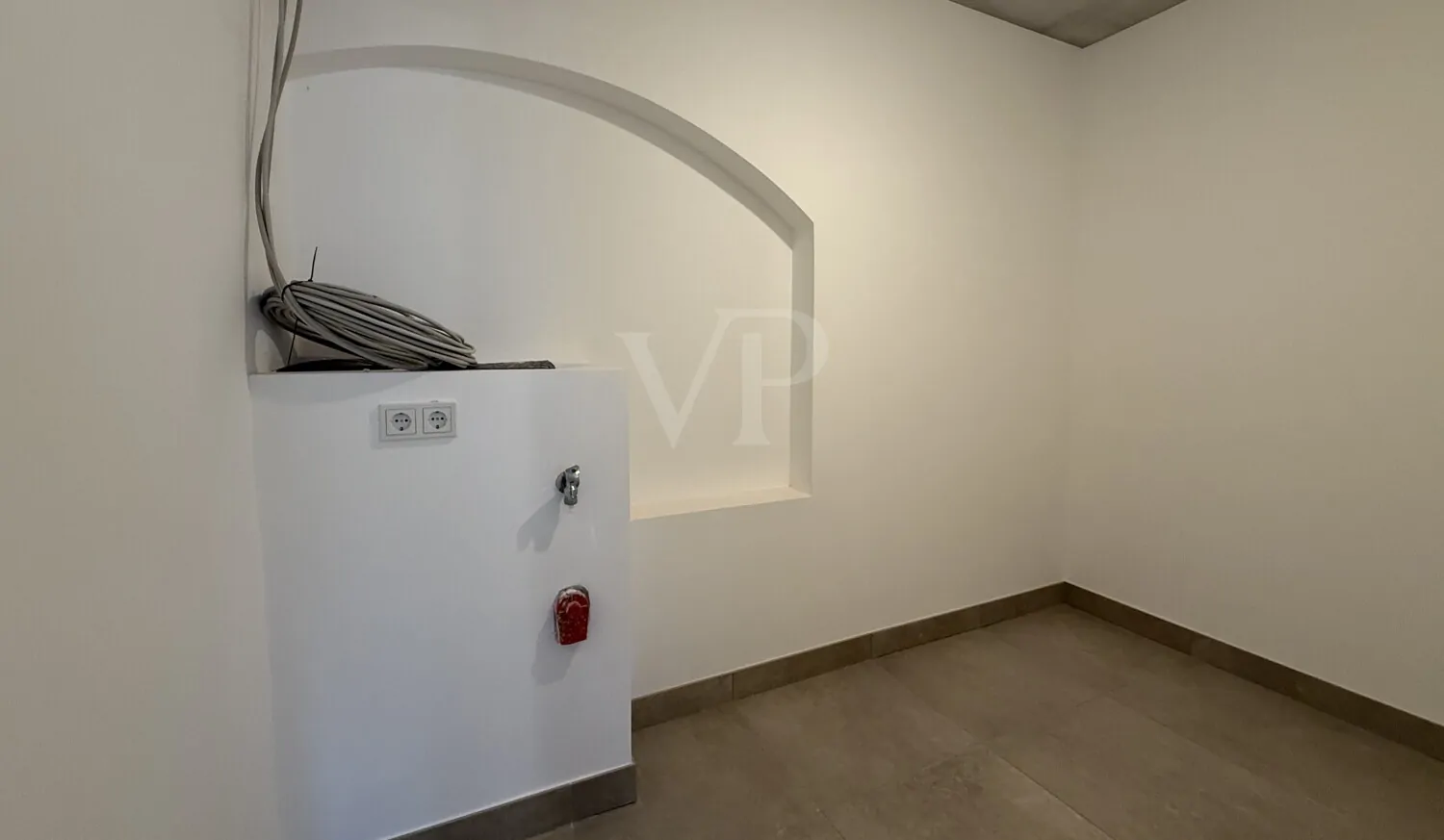 Wasch- und Abstellraum im EG