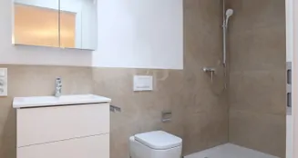 von_poll_real_estate_property_25192057_image_16