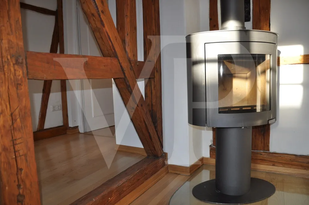 Wohnzimmer mit Kamin