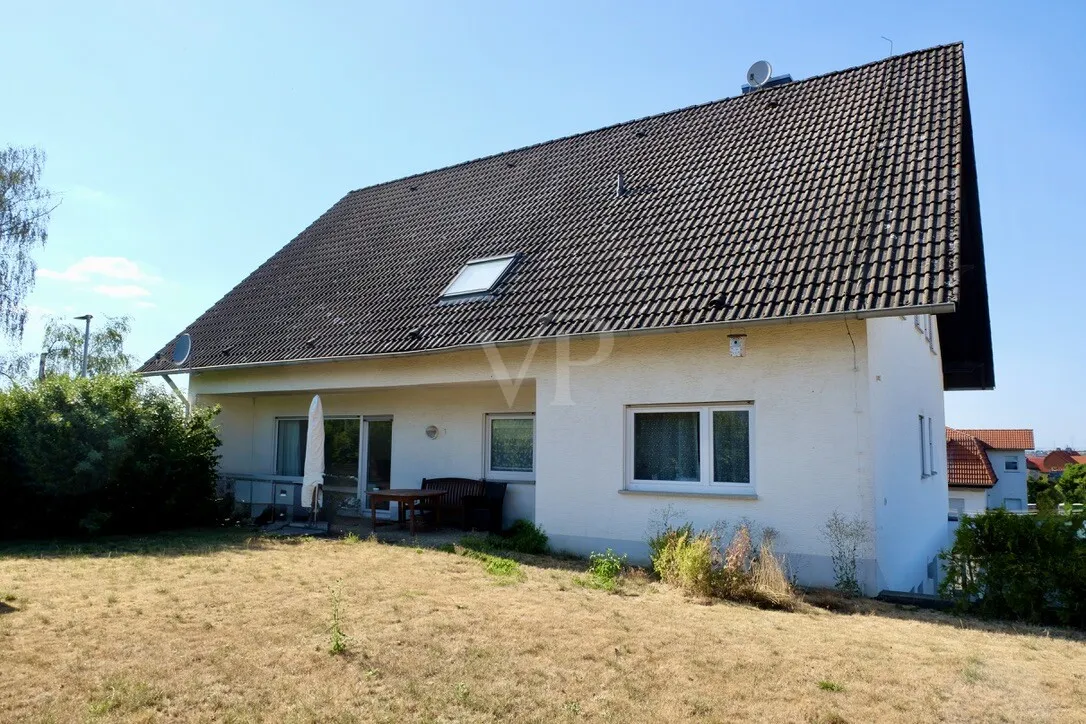 Rückseite mit Gartentanteil
