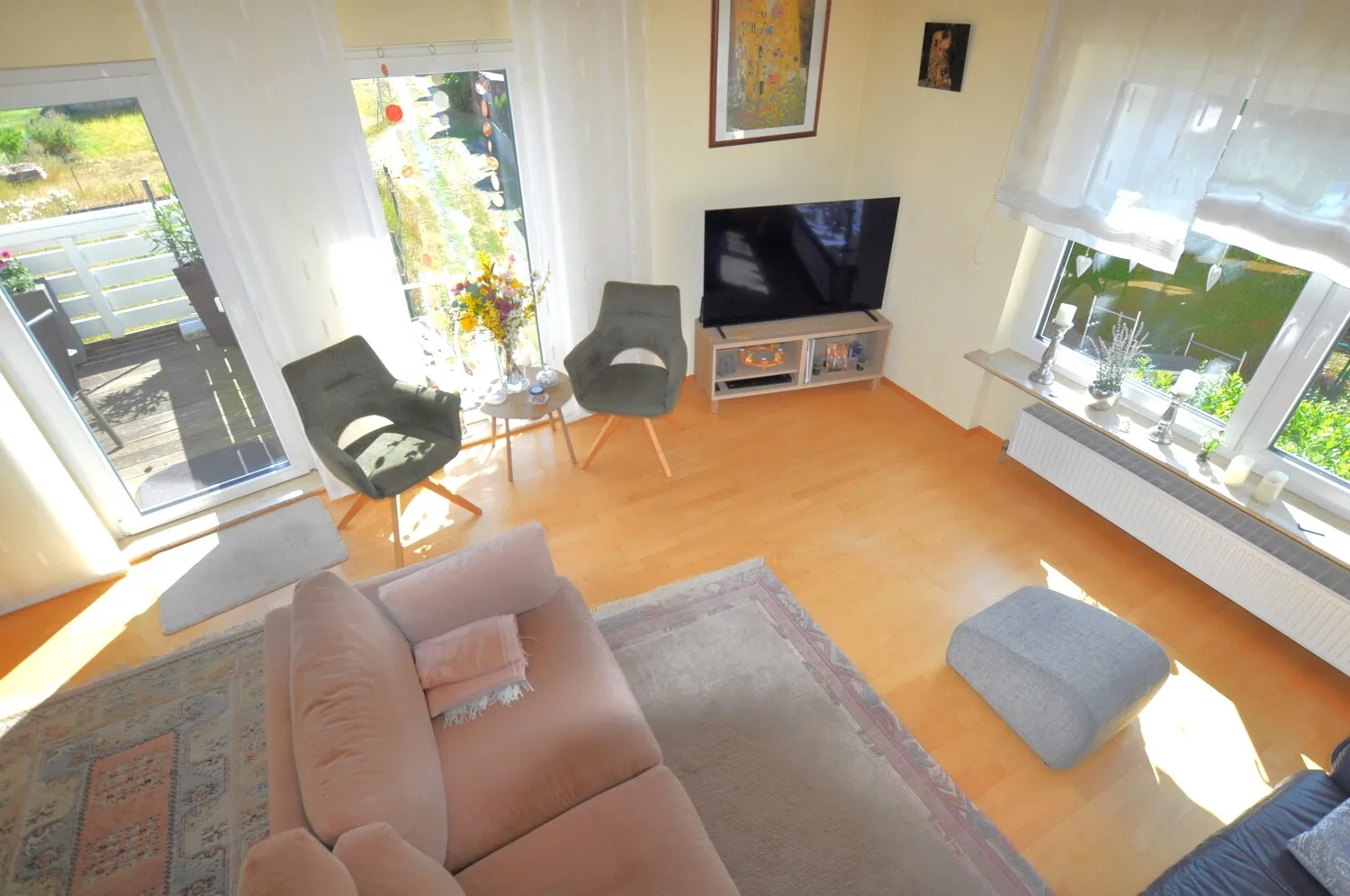 Blick von der Galerie ins WZ