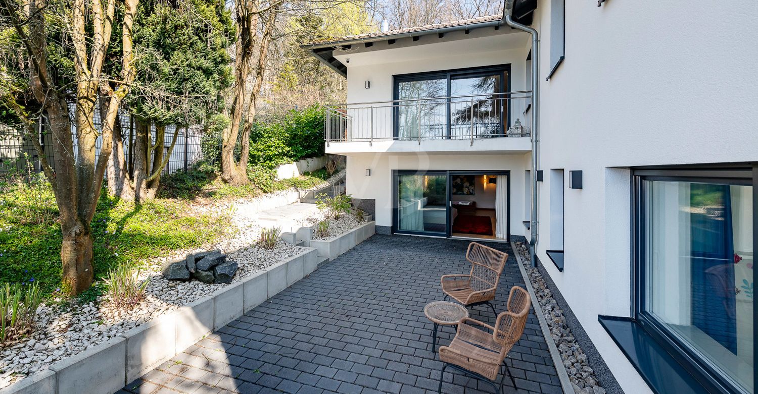 Vordere Terrasse UG