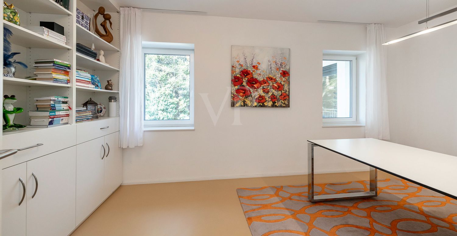 Arbeitszimmer