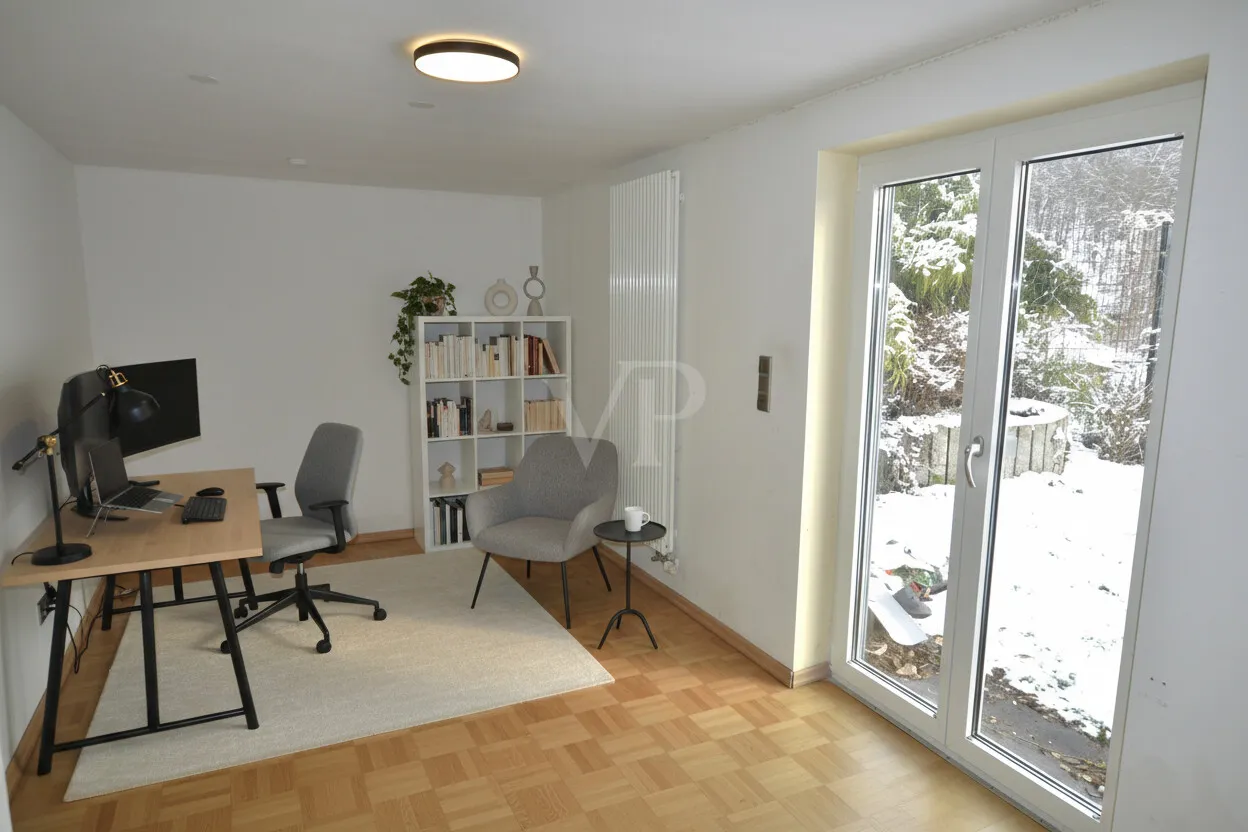 Arbeitszimmer Einrichtungsbeispiel (KI)