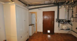 von_poll_real_estate_property_25192036_image_25