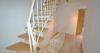 von_poll_real_estate_property_25192036_image_9