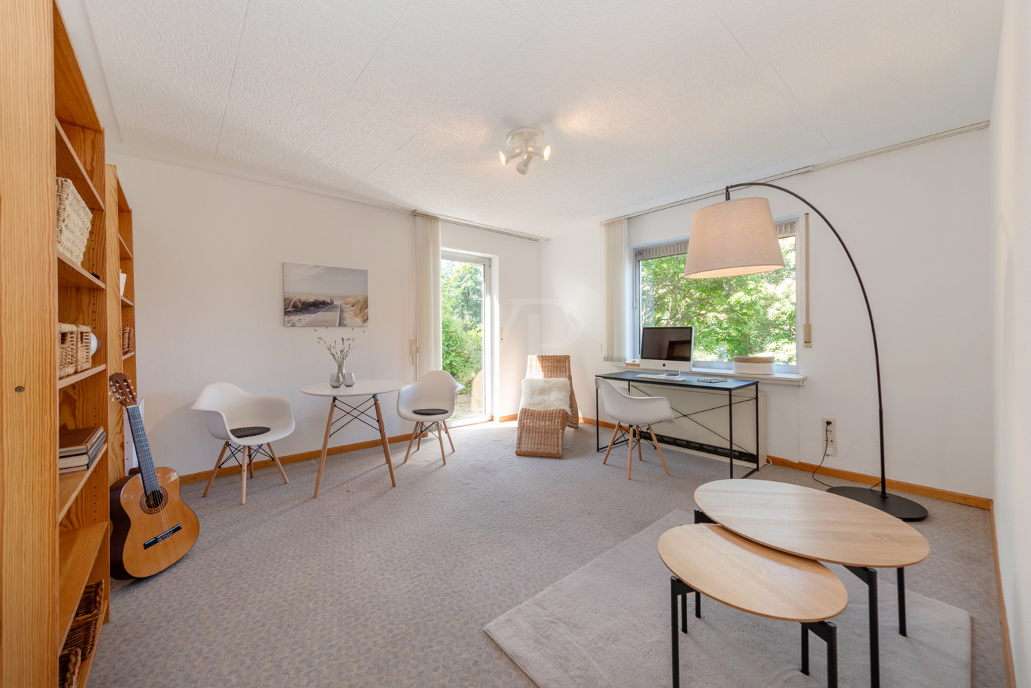 Büro/Jugendzimmer EG