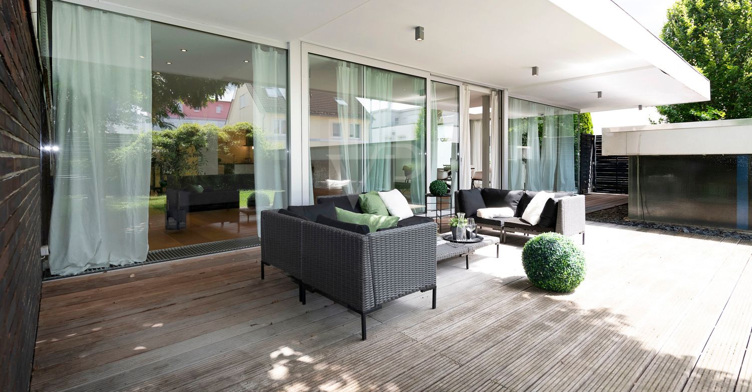 Geschützter Terrassenbereich