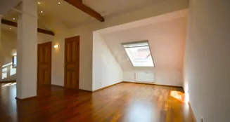 von_poll_real_estate_property_26192019_image_12