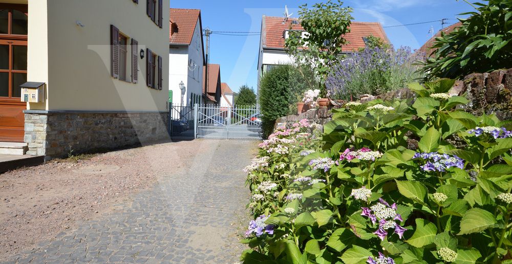 Hofzufahrt