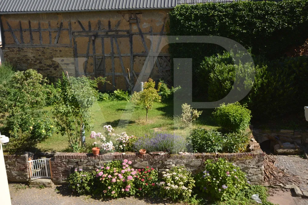 Historic Rhenish-Franconian farmstead - lovingly completely renovated